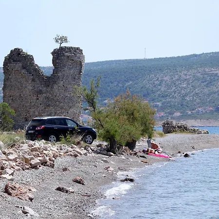 Affittacamere Triple Starigrad 3333f