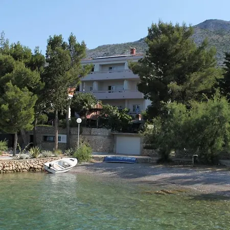 Triple Starigrad 3333f Starigrad Paklenica